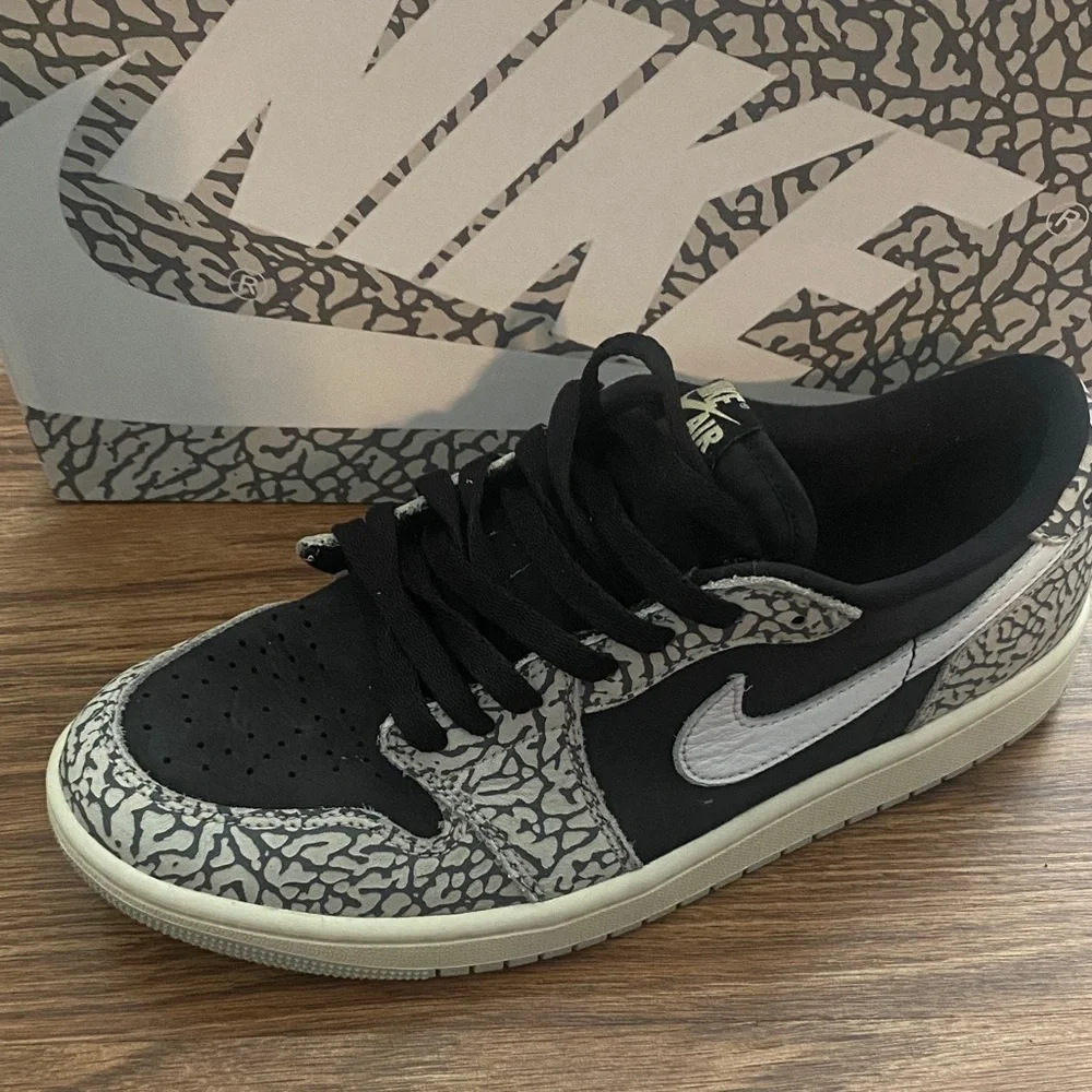 Nike Air Jordan 1 Low Elephant Print - Black, Gray & White